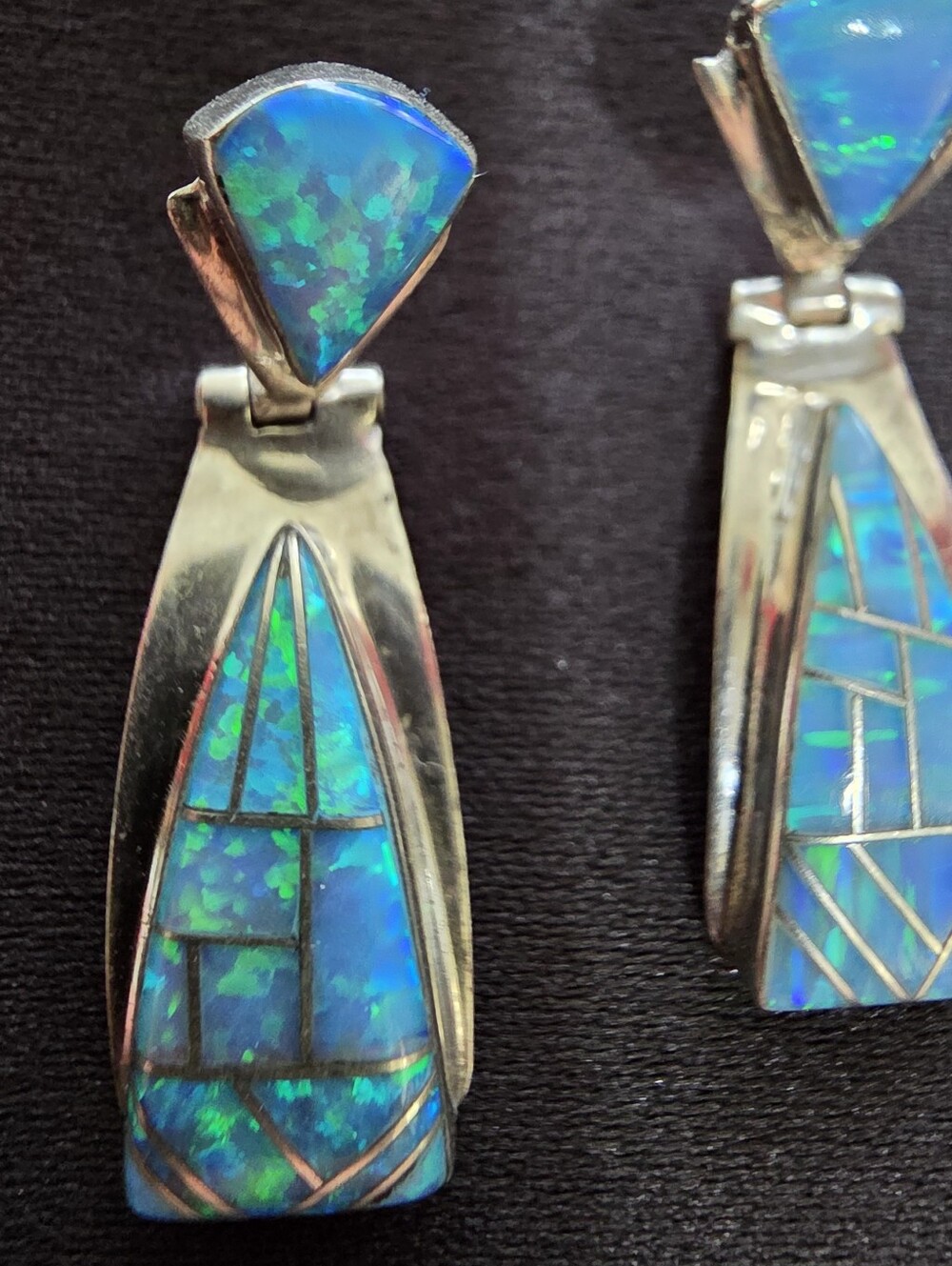 Navajo Marilyn Yazzie Sterling Silver Lab Opal Inlay Dangle Hinge Earrings Vtg - Picture 3 of 12